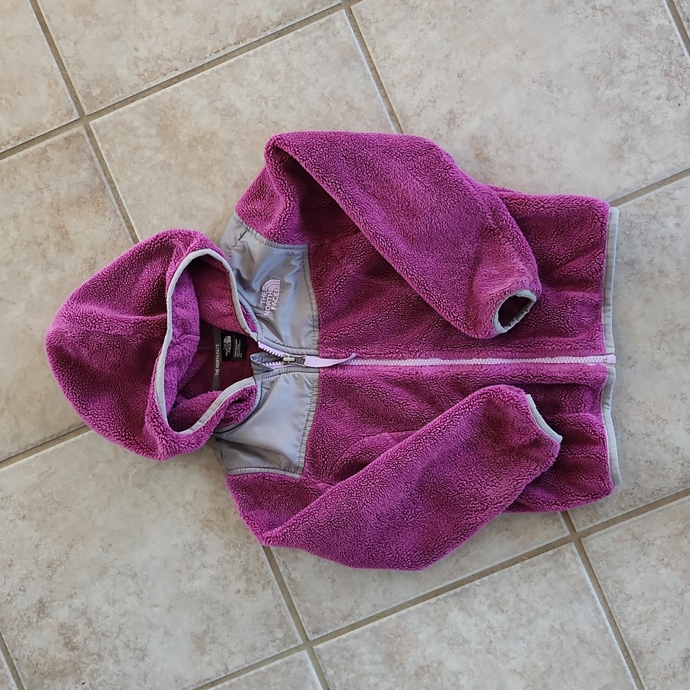 Girls north face jacket size 5t